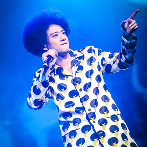 Pornhub国产在线观看明星挨脸
