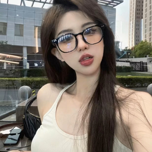 Pornhub国产在线观看明星挨脸
